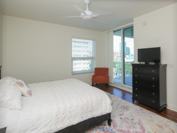 Two Bedroom Vacation Condo in Sarasota Sleeps 4 Guests